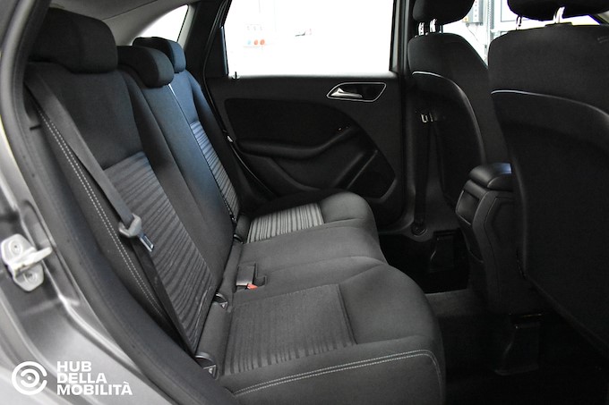 MERCEDES-BENZ B 180 CDI BlueEFFICIENCY Executive